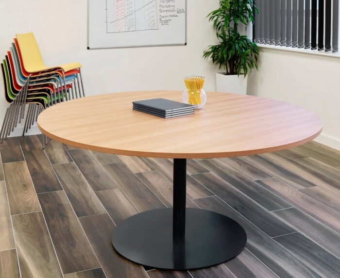 Aurora Meeting Table with oak finish circular top and a single pedestal base in black