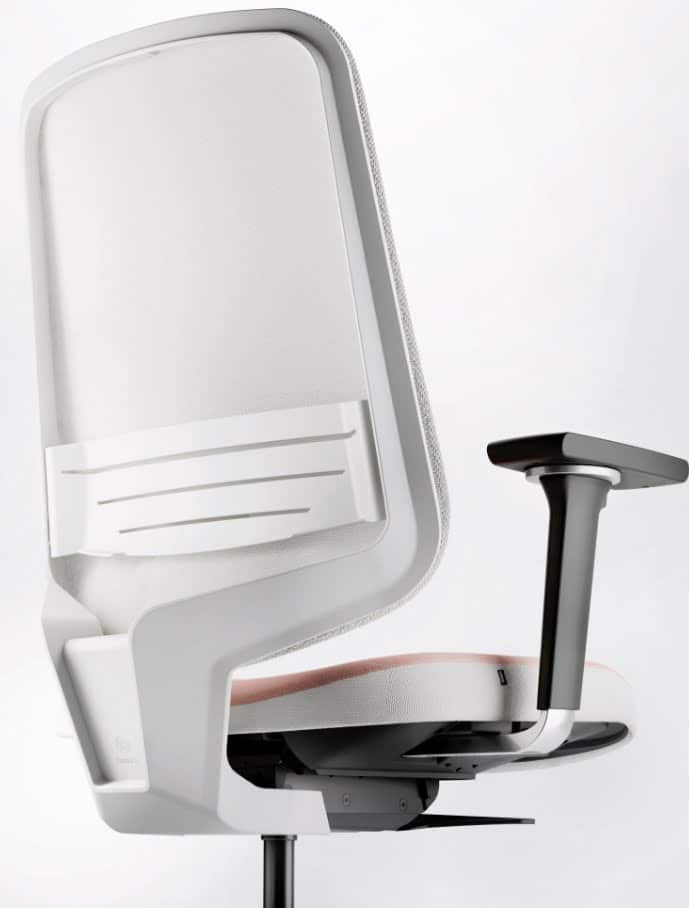 Dot.Pro Task Chair close up view of backrest with optional lumbar support in white