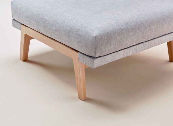 Pausa Modular Seating close up veiw of bench with upholstered trim