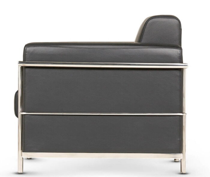 Auriga Seating side view showing steel frame contrasting with black leather upholstery
