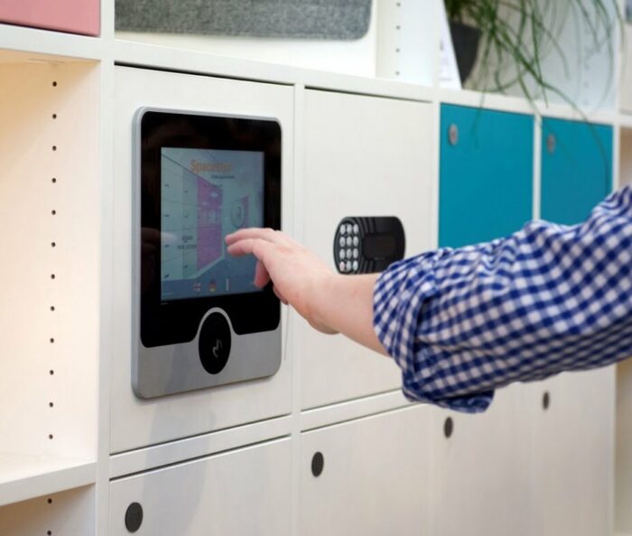 Coworking Lockers Touchscreen Control