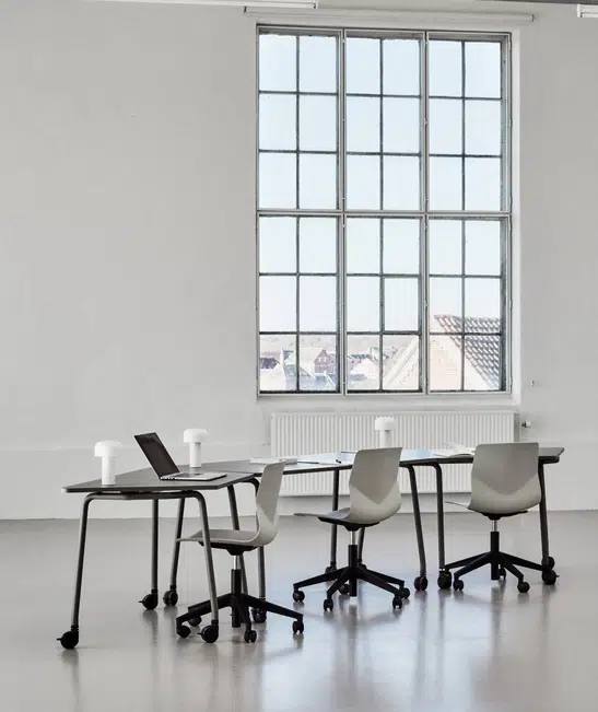 FourFold Tables In Large Office